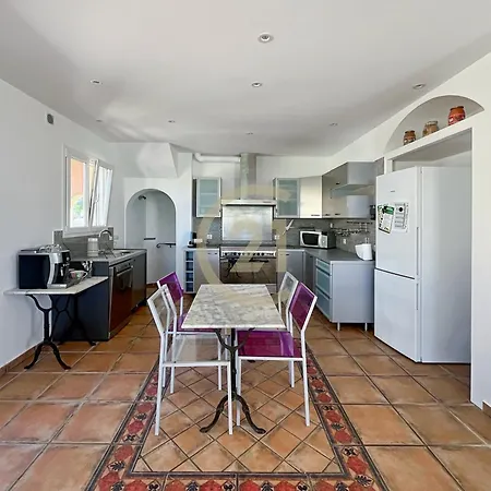 Сasa de vacaciones - Maison T4 Avec Jardin *
